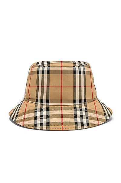 Burberry Heavy Cotton Check Bucket Hat In Archive Beige