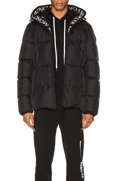 Moncler Montclar Jacket In Black