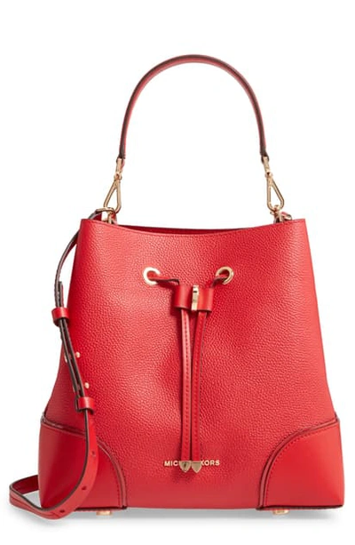 Shop Michael Michael Kors Medium Mercer Leather Shoulder Bag In Bright Red