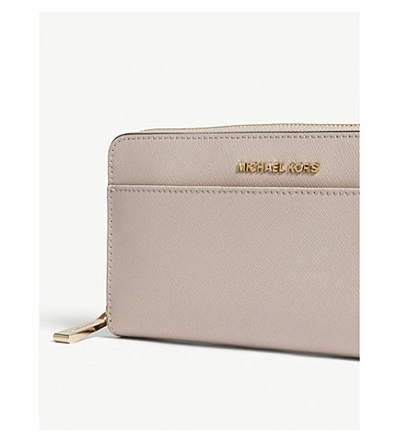 Shop Michael Michael Kors Jet Set Leather Continental Wallet In Soft Pink