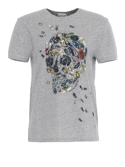 Shop Alexander Mcqueen Beetle Cluster Skull Print T-shirt In Grey