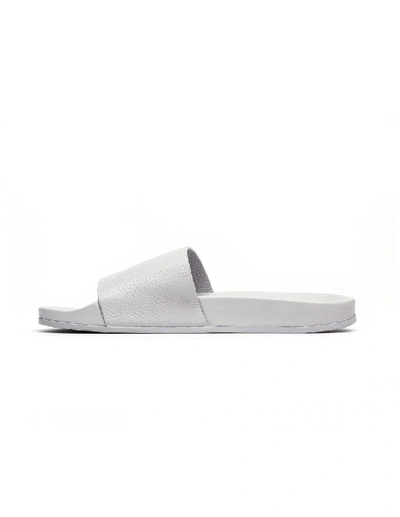 Shop Vetements Grey Leather Flip-flops In White