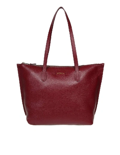 Shop Furla Luce Shopping M Leather Bordeaux Color In Red