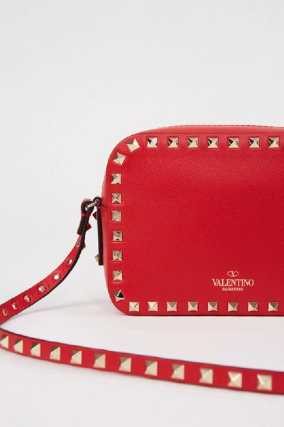 Shop Valentino Shoulder Bag ' Rockstuds Camera Bag' Cream In Red