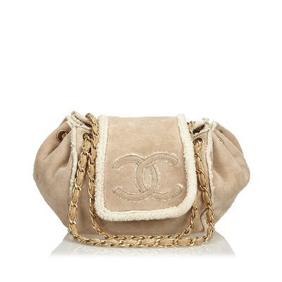 Pre-owned Chanel Suede Chain Shoulder Bag In Neutrals