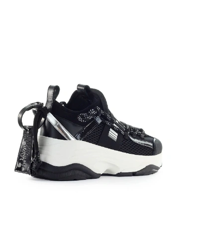 Shop Dsquared2 D Bumpy One Black Silver Sneaker