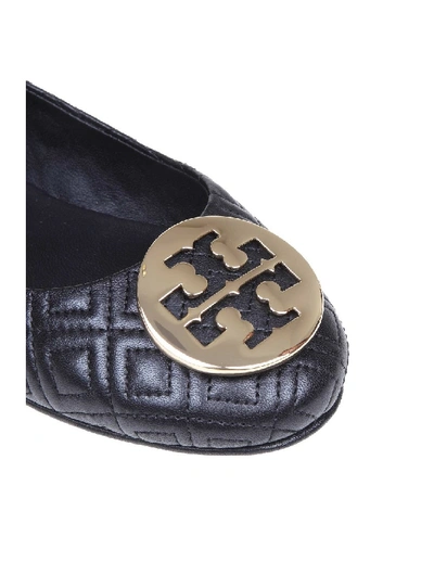 Shop Tory Burch Minnie Ballerina In Quilted Leather In Grey