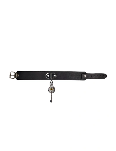 Shop Vetements Black Leather Choker With Key In Not Applicable