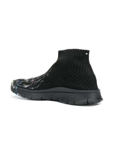 Shop Maison Margiela Sock-sneakers Mit Farbklecksen - Schwarz In Black