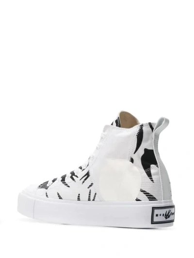 Shop Mcq By Alexander Mcqueen High-top-sneakers Mit Schwalben In White