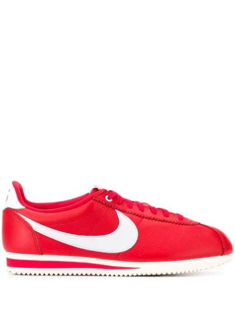 nike x stranger things cortez qs