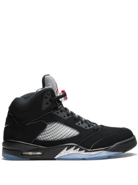 nike classic 180