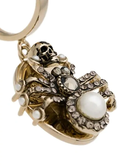 ALEXANDER MCQUEEN 珍珠镶嵌金属感蜘蛛雕刻耳环 - 金色