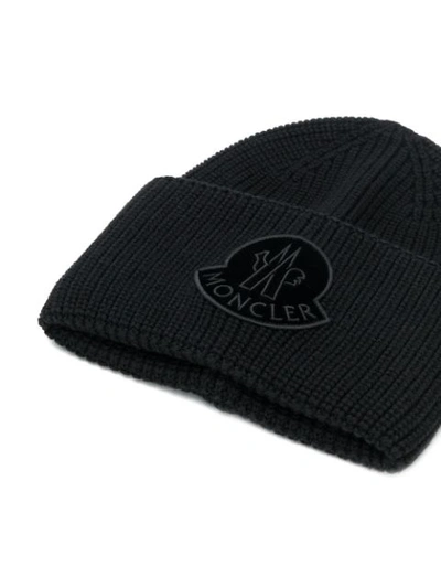 Shop Moncler Logo Patch Beanie In 黑色
