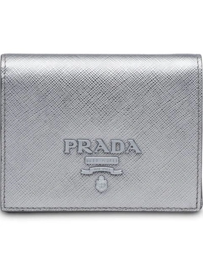 Shop Prada Portemonnaie Mit Logo-schild In Grey