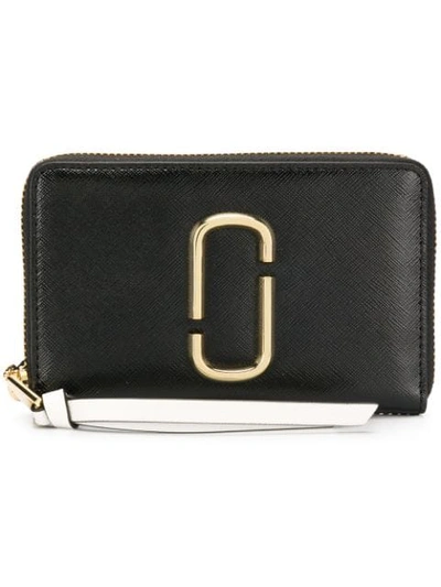 Shop Marc Jacobs Snapshot Compact Wallet - Black