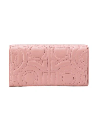 Shop Ferragamo Salvatore  Gancino Quilted Wallet - Pink
