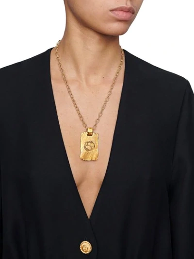 Shop Gucci Textured Pendant Necklace In 0710 Undefined