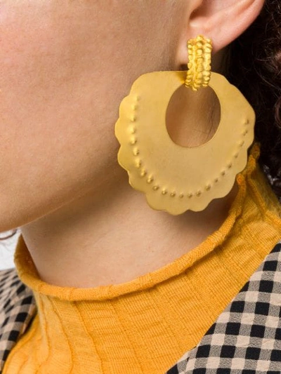 Shop Johanna Ortiz Scalloped Edge Earring In Gold