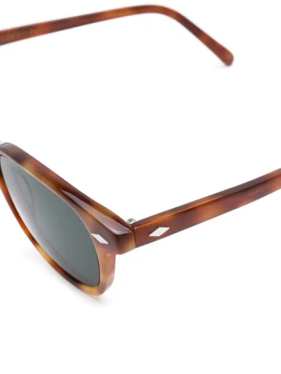 玳瑁效果太阳眼镜