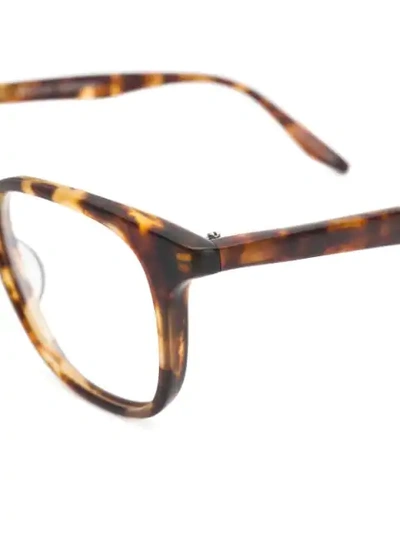 Shop Barton Perreira Woody Round Frame Glasses In Brown