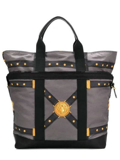 VERSACE MEDUSA PRINT TOTE - 灰色