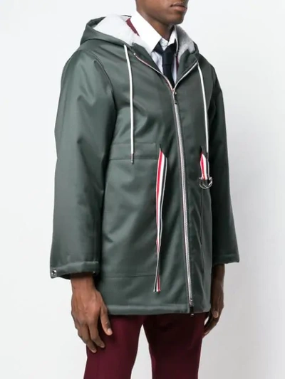 Shop Thom Browne Shearling Lining Cargo Parka In Green