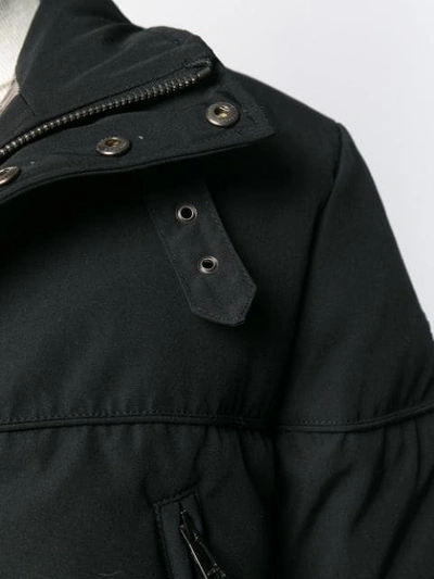 Shop Belstaff Kurzer Daunenmantel In Black