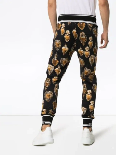 Shop Dolce & Gabbana Hose Mit Herz-print In Hngg7 Multicoloured