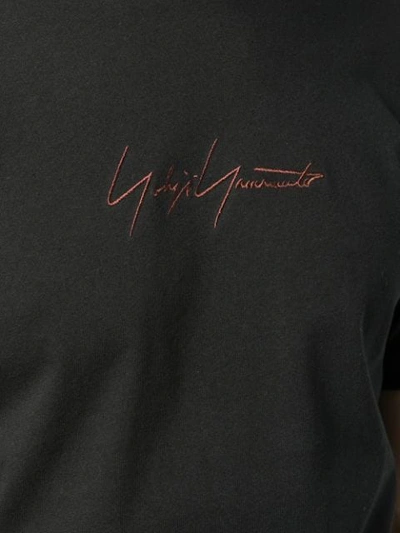 Shop Yohji Yamamoto Signature Logo T-shirt In Black