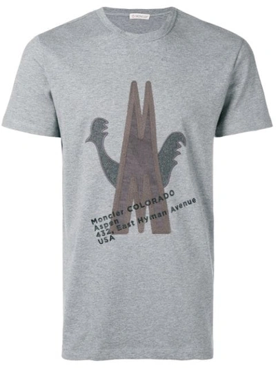 Shop Moncler Logo Motif T-shirt In Grey