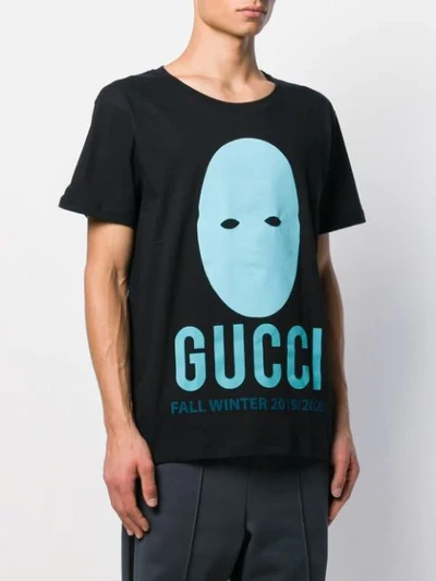 Shop Gucci Manifesto Print T-shirt In Black
