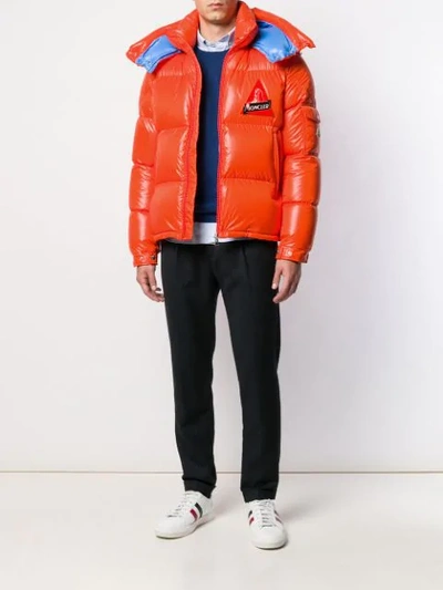 MONCLER LOGO PATCH PUFFER JACKET - 橘色