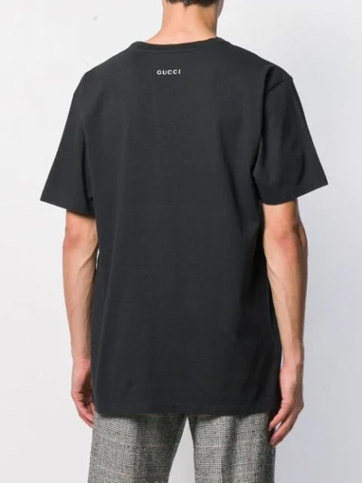 Shop Gucci T-shirt Mit Print In Black