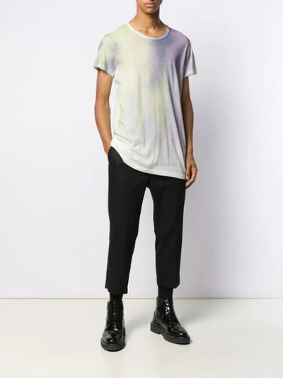 Shop Ann Demeulemeester T-shirt Im Batik-look In White