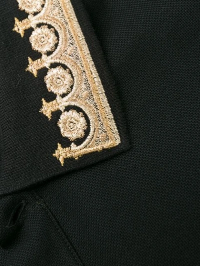 VERSACE CONTRASTING EMBROIDERY POLO SHIRT - 黑色