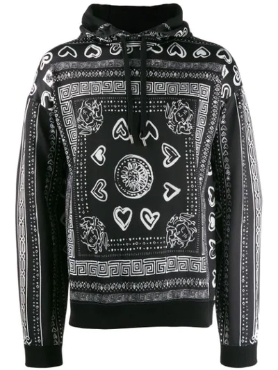 Shop Versace Kapuzenpullover Mit Print In Black