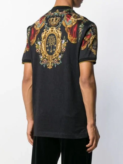 Shop Dolce & Gabbana T-shirt Mit Barock-print In Black