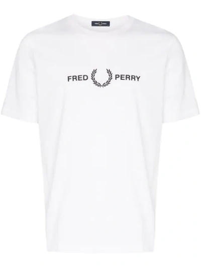 Shop Fred Perry T-shirt Mit Logo-print In White