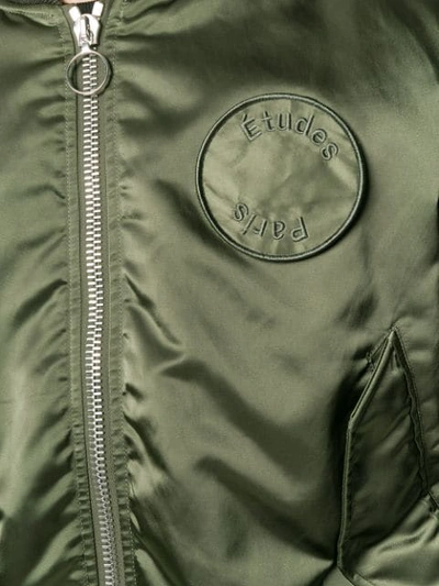 Shop Etudes Studio Military-bomberjacke In Green