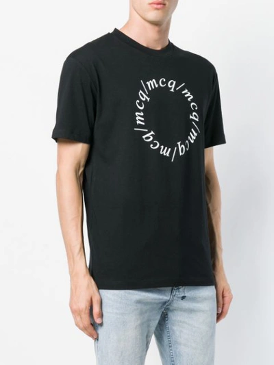 Shop Mcq By Alexander Mcqueen Mcq Alexander Mcqueen Printed Logo T-shirt - Black