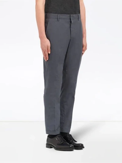 Shop Prada Schmale Hose In Grau