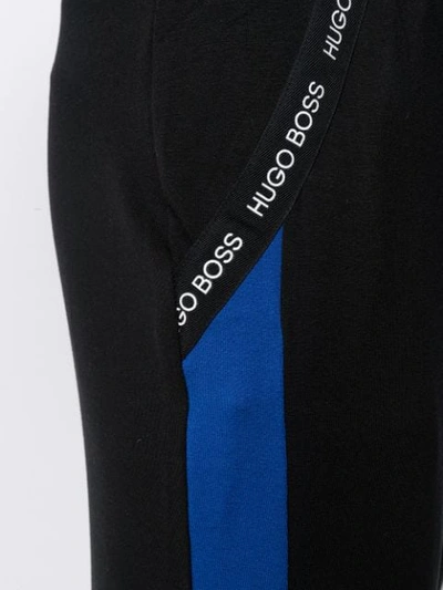 Shop Hugo Boss Jogginghose Mit Logo-streifen In Black