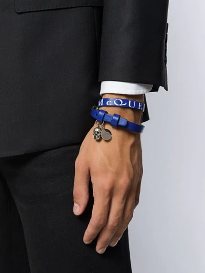 ALEXANDER MCQUEEN SKULL DOUBLE-WRAP BRACELET - 蓝色