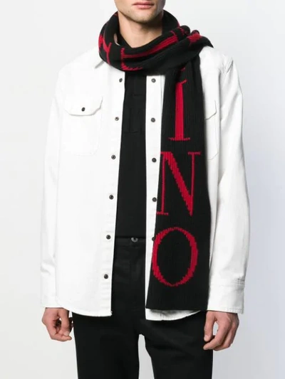 VALENTINO LOGO PRINT RIBBED SCARF - 黑色