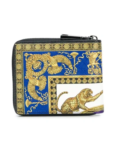 Shop Versace Baroque Zipped Wallet - Black