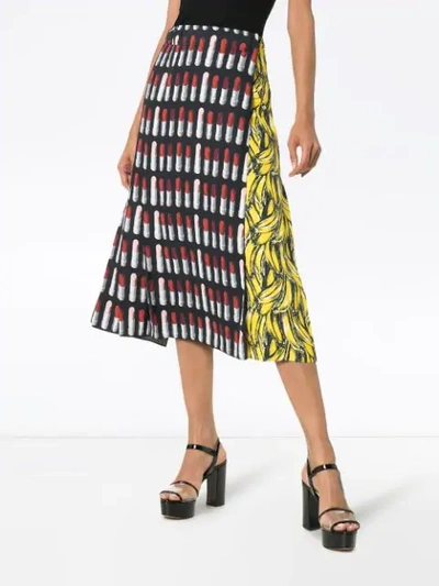 Shop Prada Lipstick Banana-print Skirt In Black