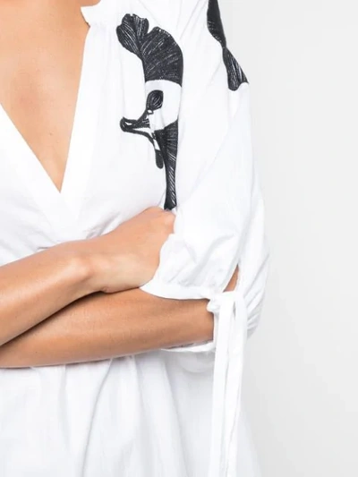 Shop Cynthia Rowley 'penelope' Kleid Mit Stickerei In White