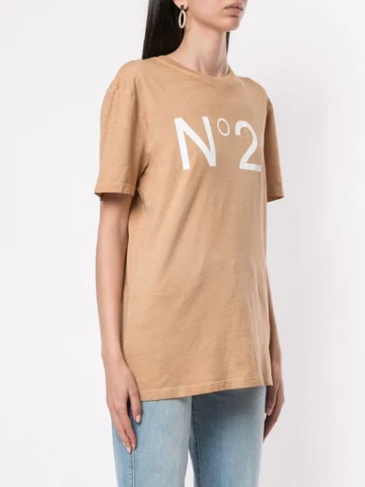 Shop N°21 Logo Print T-shirt In Brown