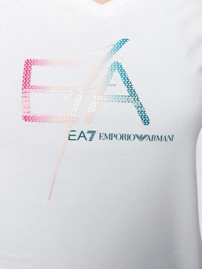 EA7 EMPORIO ARMANI LOGO PRINTED T-SHIRT - 白色